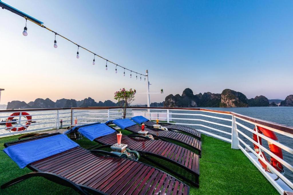 Отель Thu Thuy Cruise - Travel Chan Chau Экстерьер фото